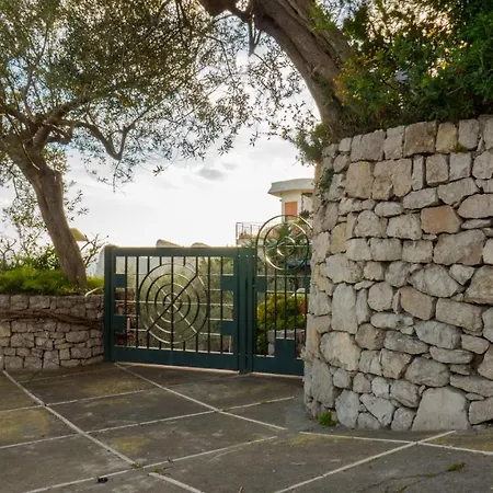 Casa Baia Di Nerano فيلة ماسّا لوبْرينسِ