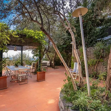 Casa Baia Di Nerano فيلة ماسّا لوبْرينسِ