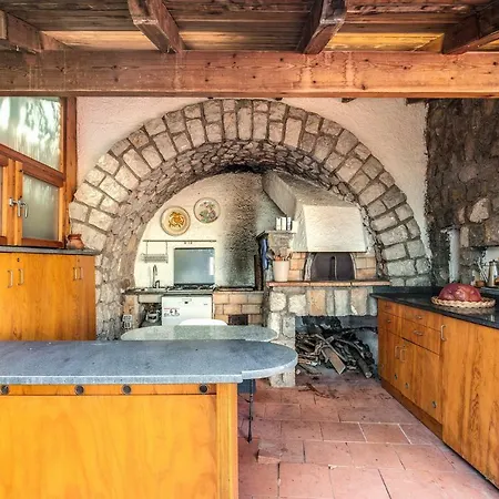 فيلة Casa Baia Di Nerano