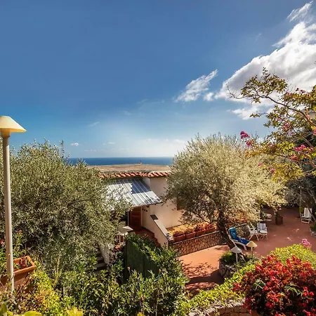 Casa Baia Di Nerano *